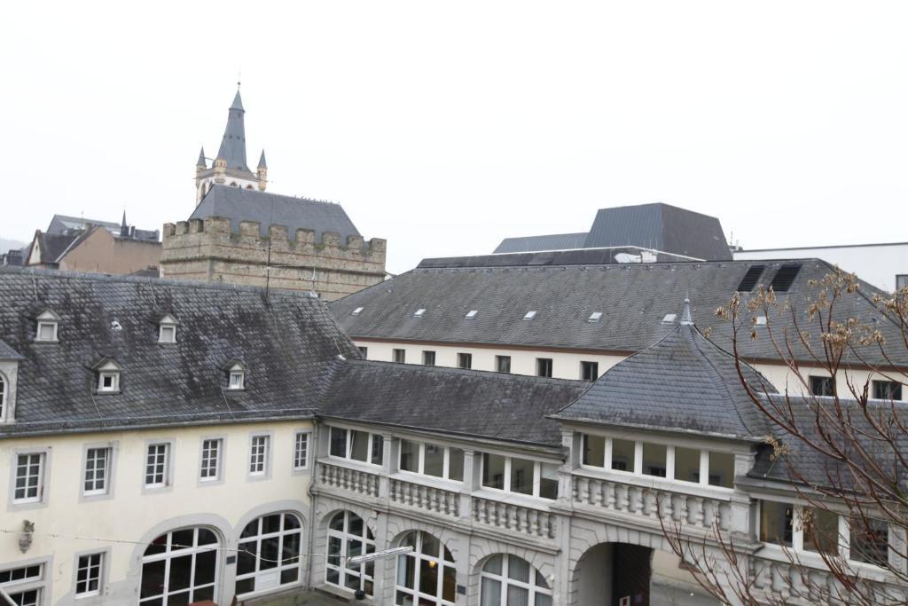 Kolping Hostel Trier Im Warsberger Hof Bagian luar foto